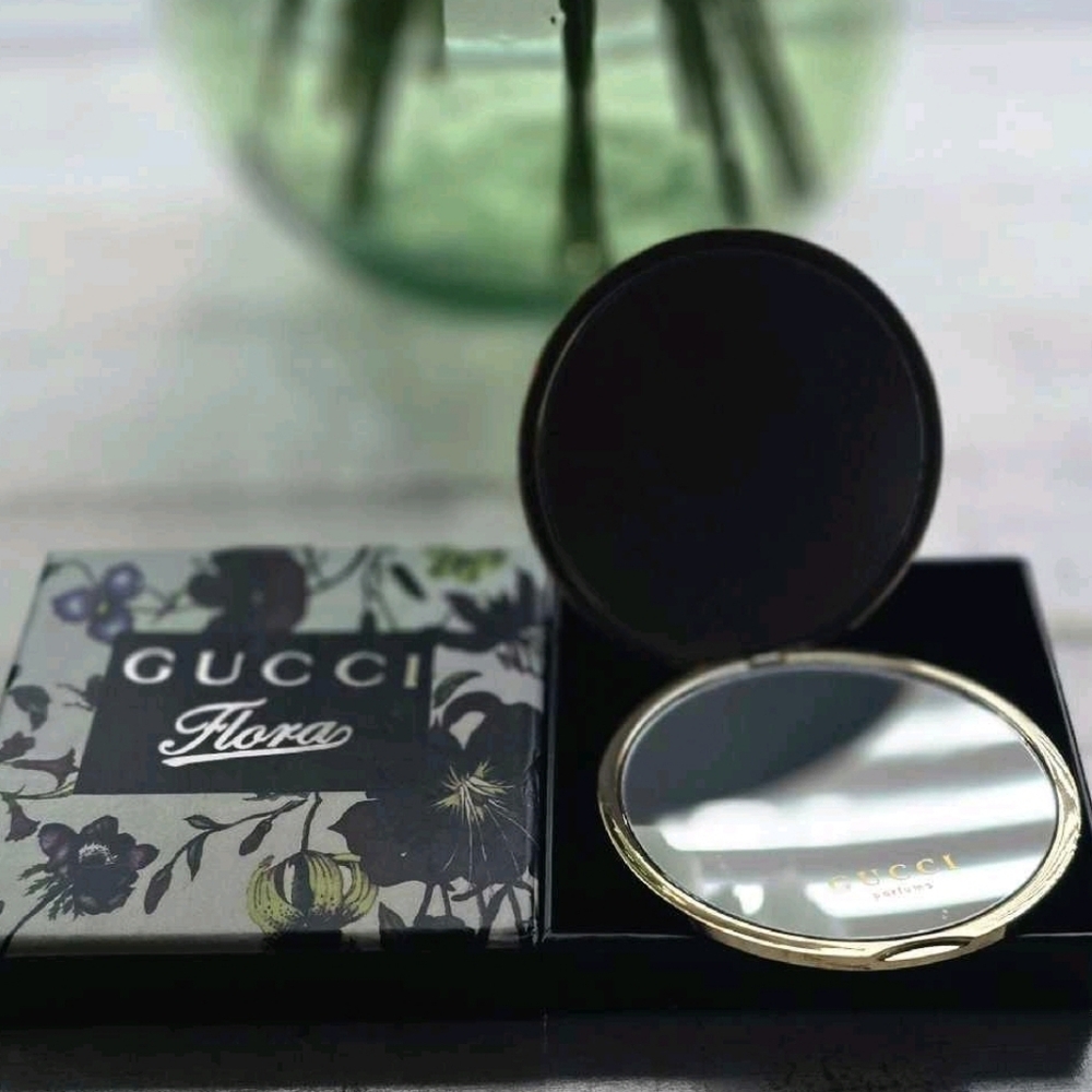 Gucci Flora Mirror